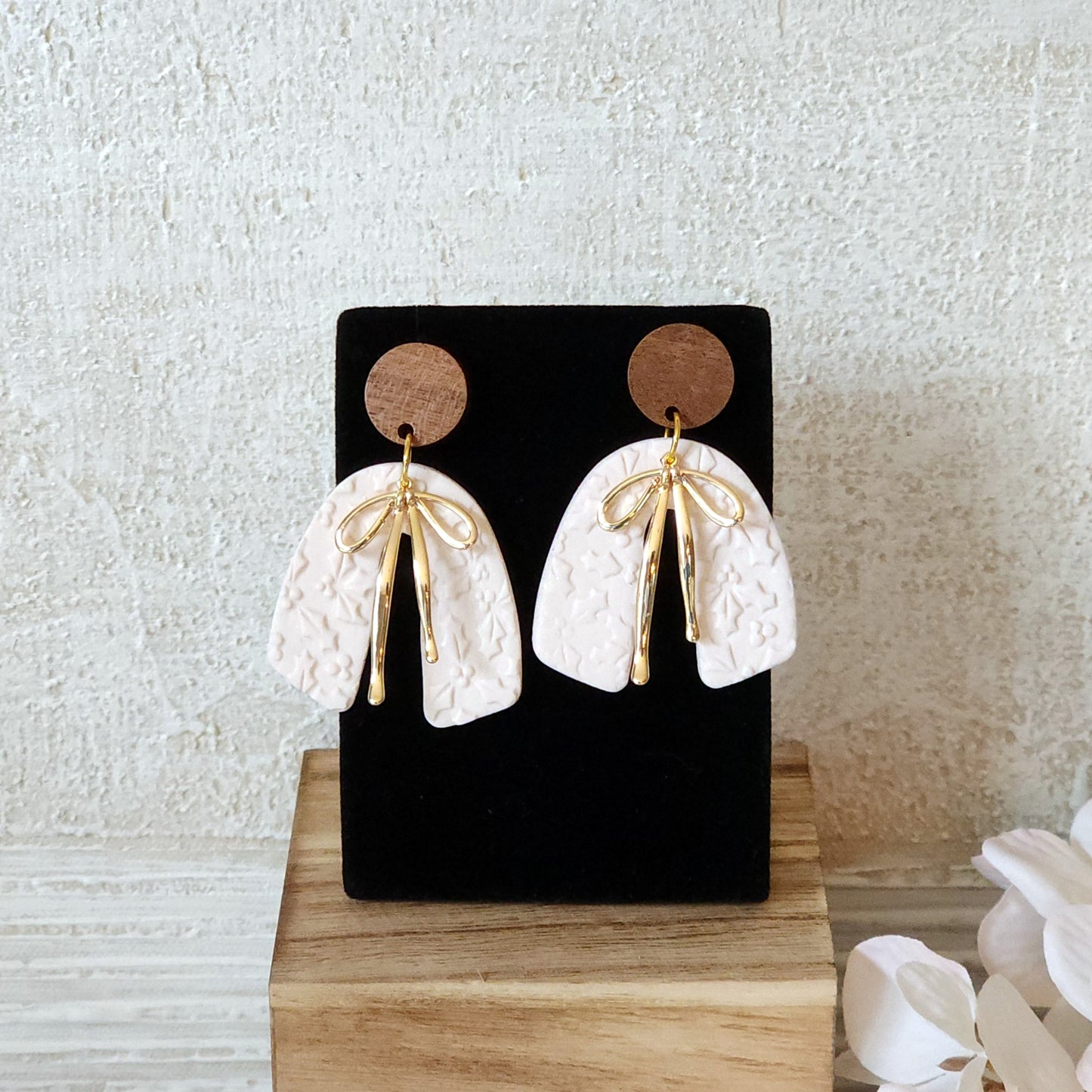 White Arch Bow Earrings