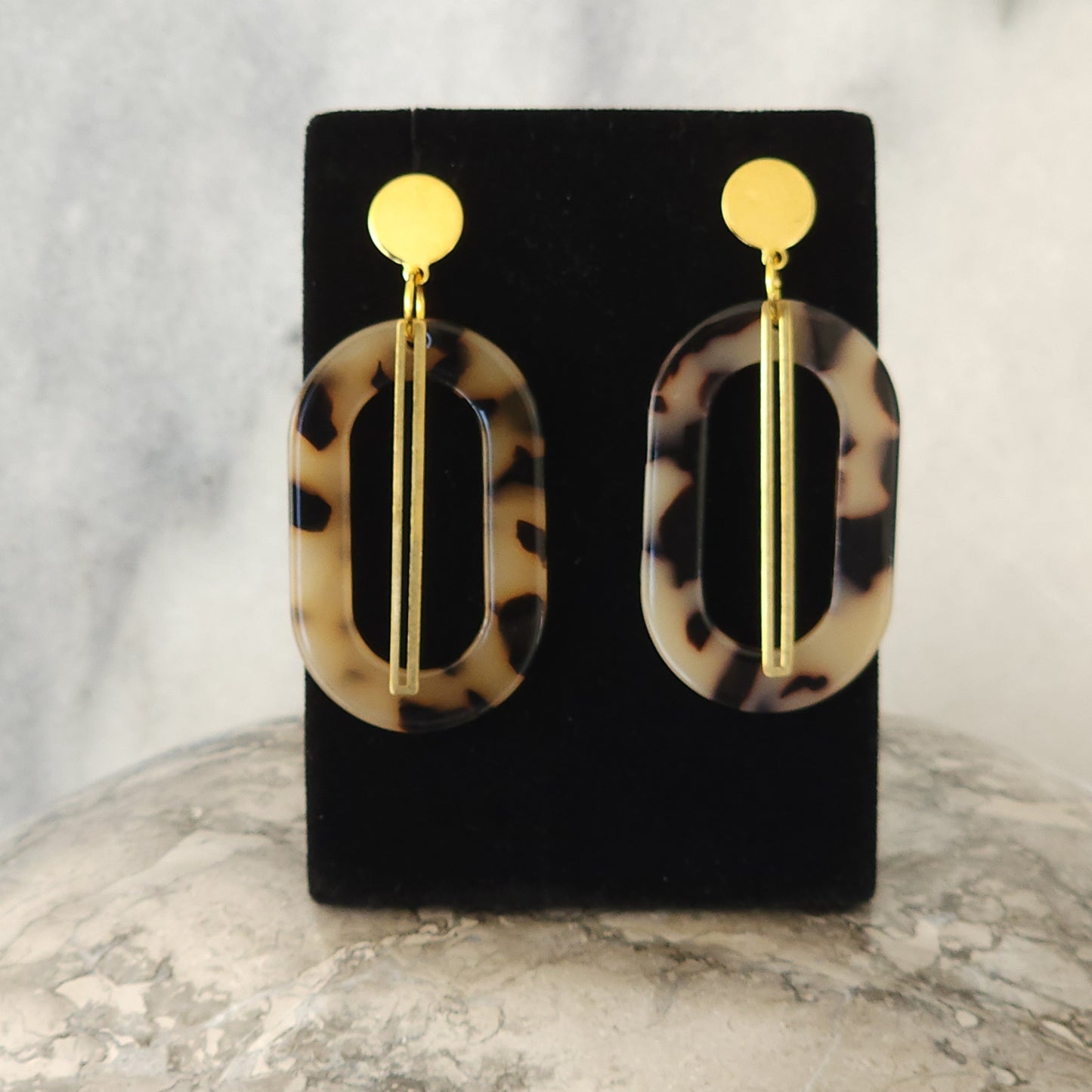 Blonde Tortoiseshell Resin Open Oval Drop Earrings with Gold Bar & Circle Studs