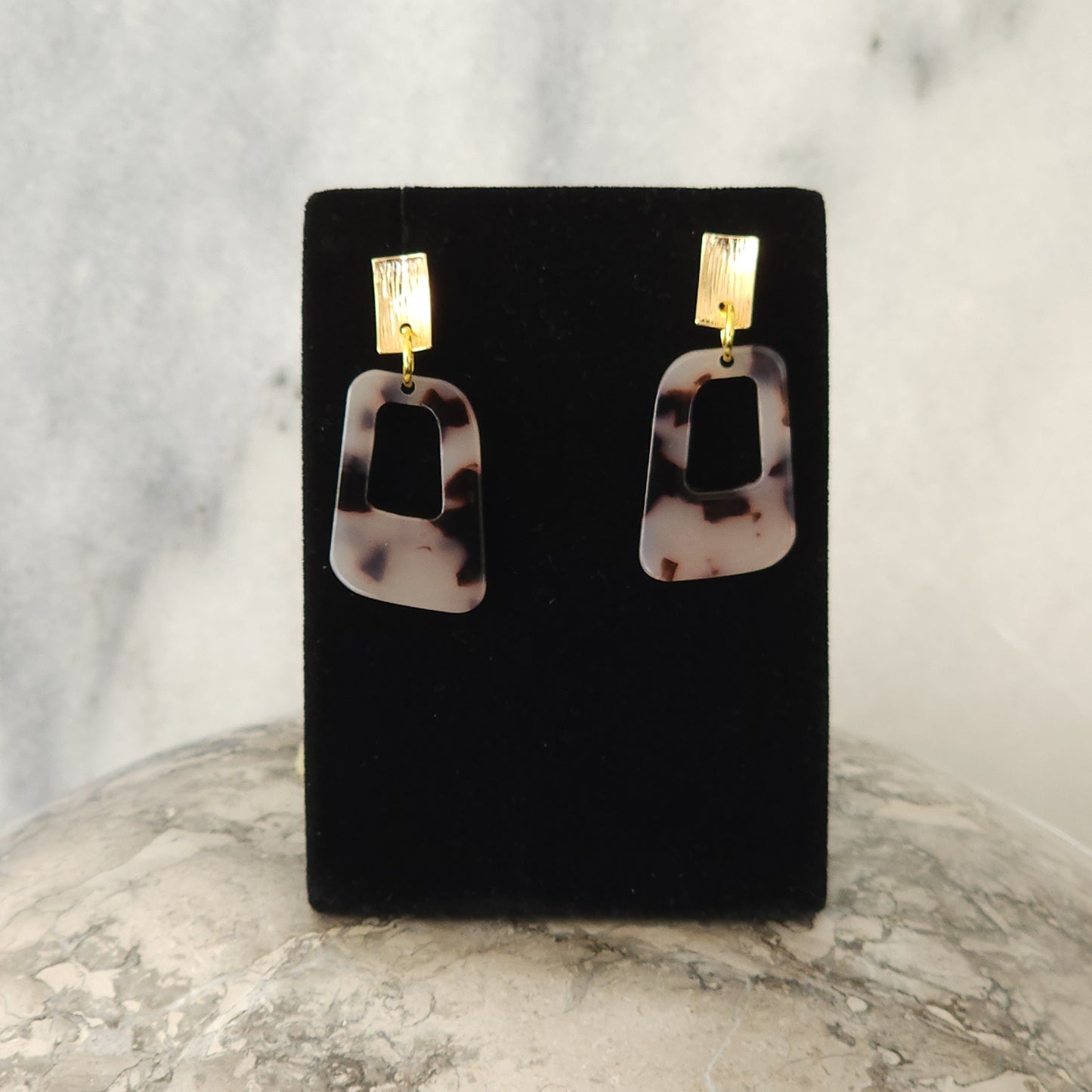 Cream Tortoiseshell Resin Open Square Drop Earrings with Textured Gold Studs
